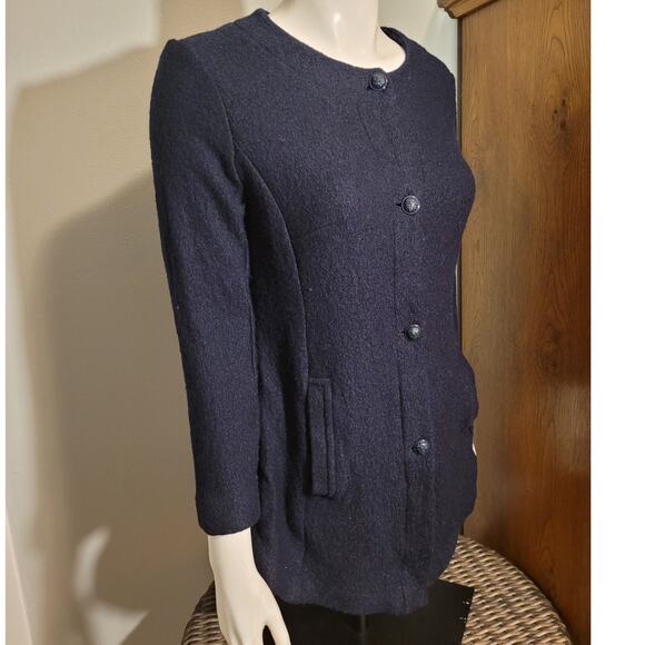 GAP Navy Blue Minimalist Button Jacket S Textured Knit Crest Buttons Old Money - Picture 9 of 11